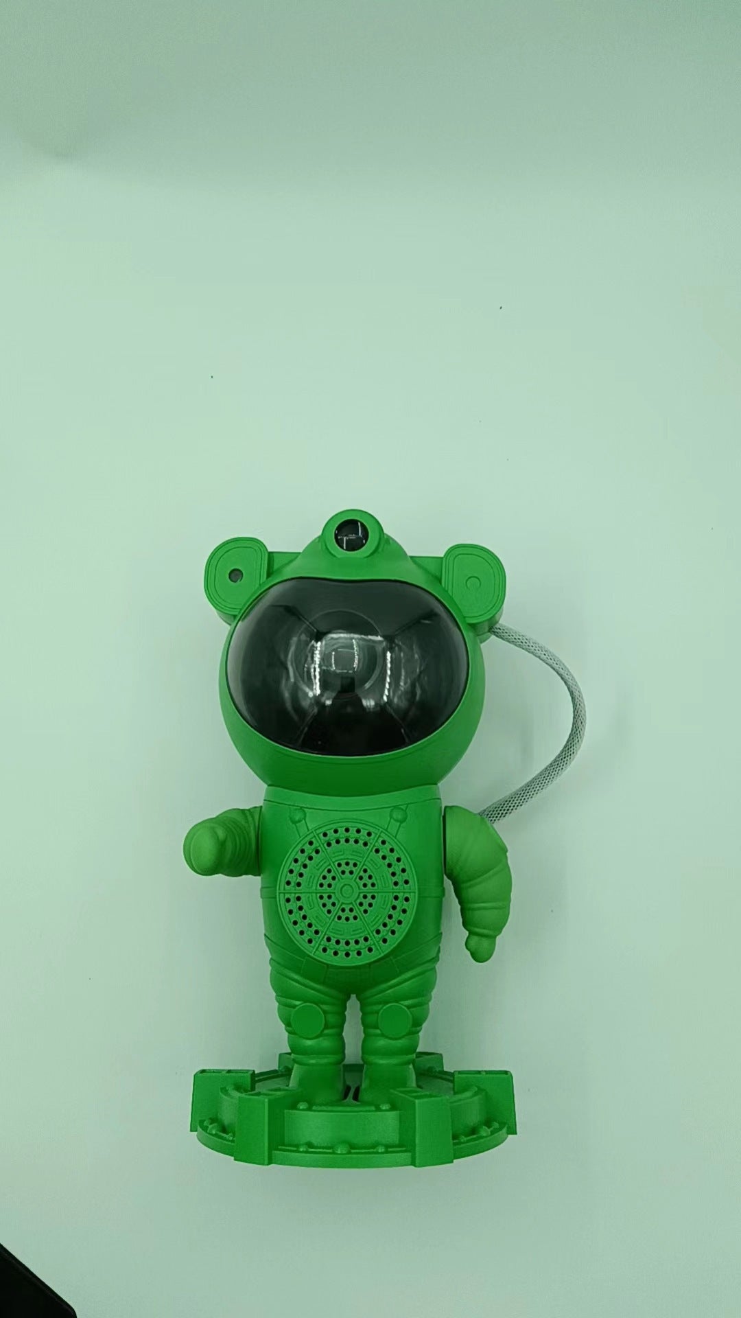 Bluetooth Astronaut Starry Sky Projection Lamp